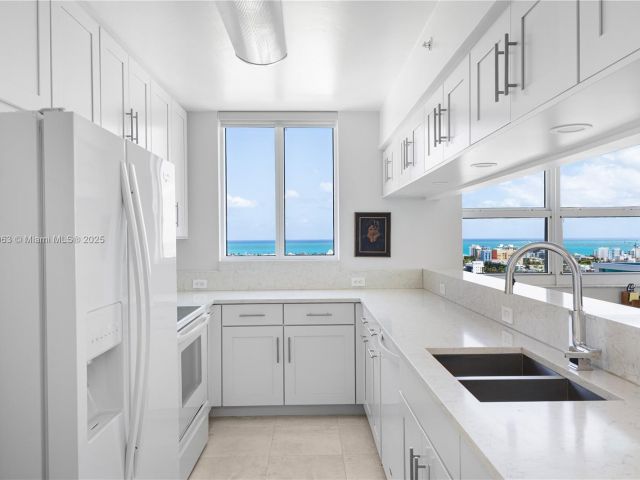 Apartment for sale  Unit #2102 - photo 6006622