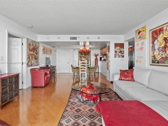 Apartment for rent  Unit #2907 - photo 5912799