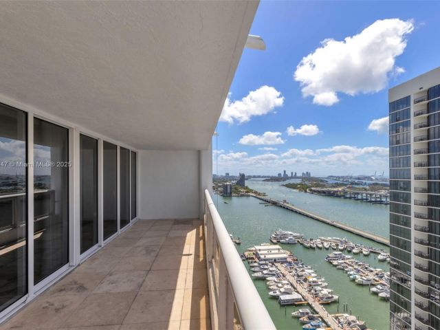 Apartment for sale  Unit #A-3144 - photo 5858143