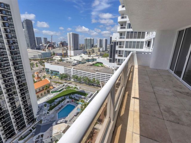 Apartment for sale  Unit #A-3144 - photo 5858145