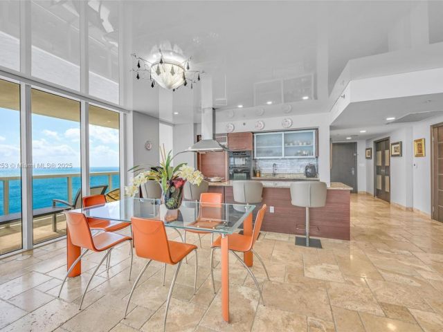 Apartment for sale  Unit #1201 - photo 5899371