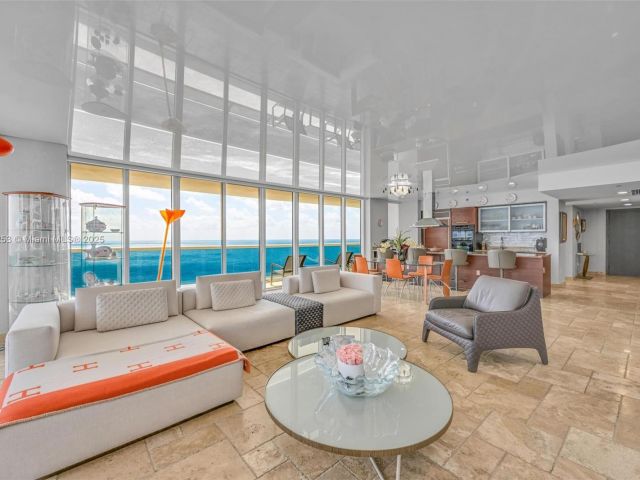 Apartment for sale  Unit #1201 - photo 5899373