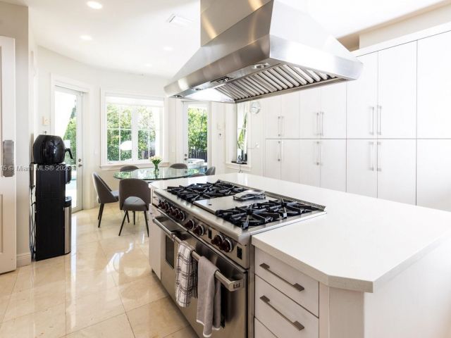 Home for sale at  - photo 5887930