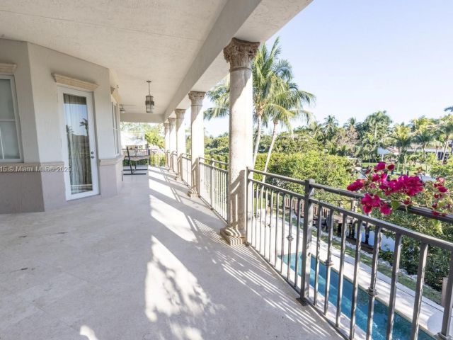 Home for sale at  - photo 5887940