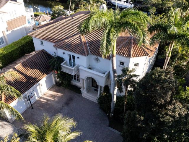 Home for sale at  - photo 5887942