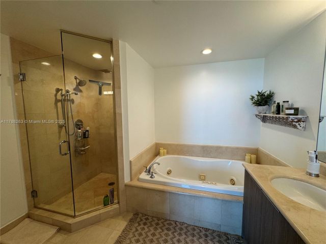 Apartment for sale  Unit # - photo 5881107