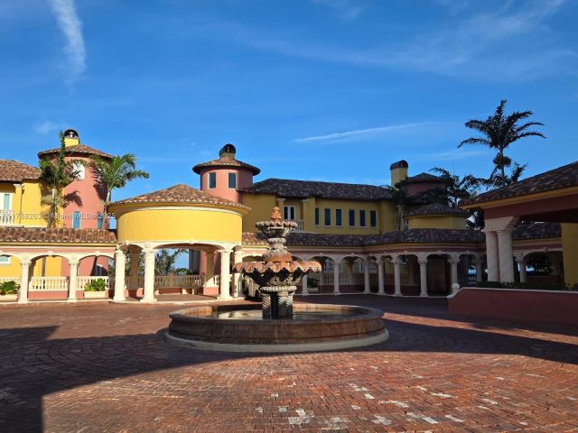 Apartment for sale  Unit # - photo 5881122