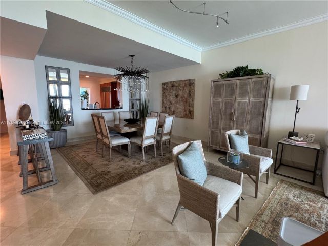 Apartment for rent  Unit # - photo 5881095