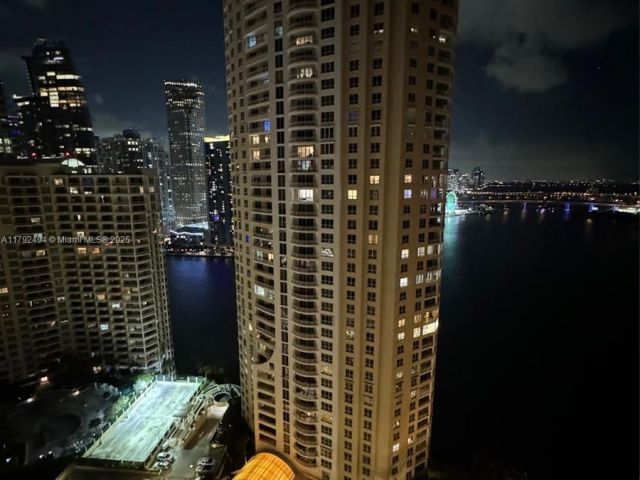 Apartment for sale  Unit #3007 - photo 5945209