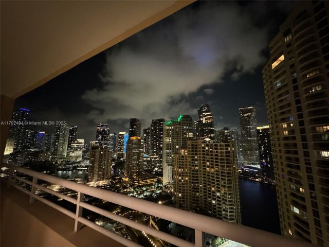 Apartment for sale  Unit #3007 - photo 5945211