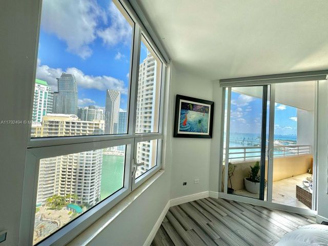 Apartment for sale  Unit #3007 - photo 5945219