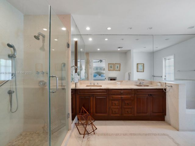 Home for sale at 141 Island Dr - photo 5895935