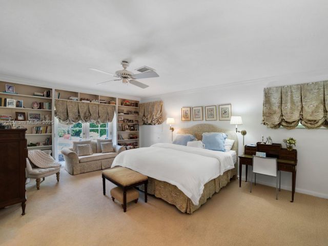 Home for sale at 141 Island Dr - photo 5895936