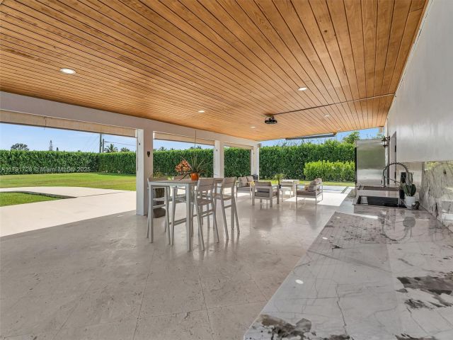 Home for sale at 21411 SW 248th St - photo 5867165