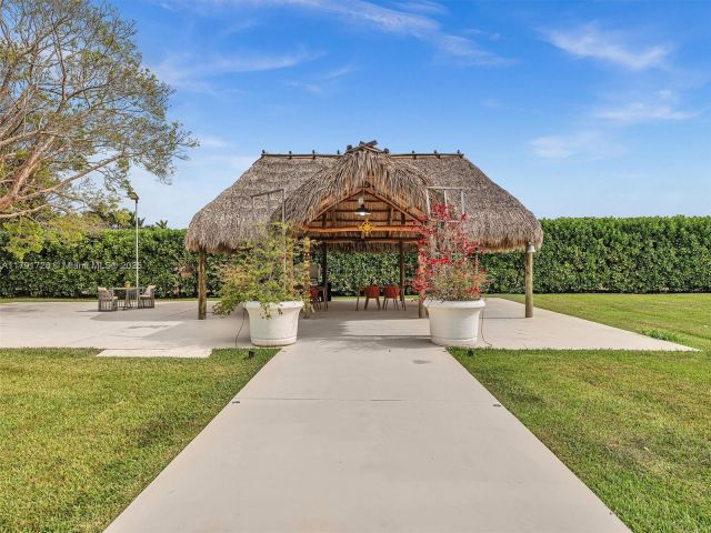 Home for sale at 21411 SW 248th St - photo 5867171