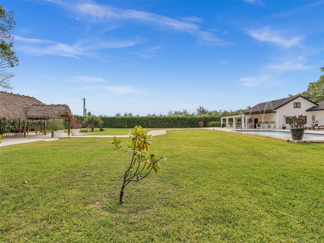 Home for sale at 21411 SW 248th St - photo 5867172