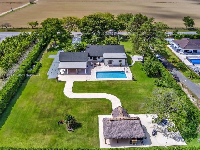 Home for sale at 21411 SW 248th St - photo 5867177