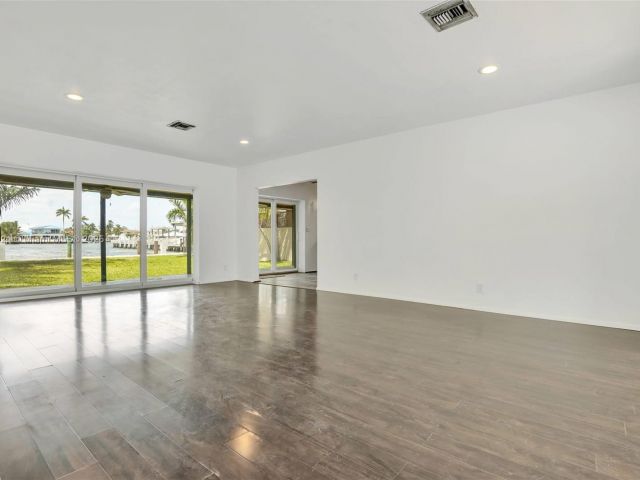 Home for sale at 2019 NE 31st Ave - photo 5954980