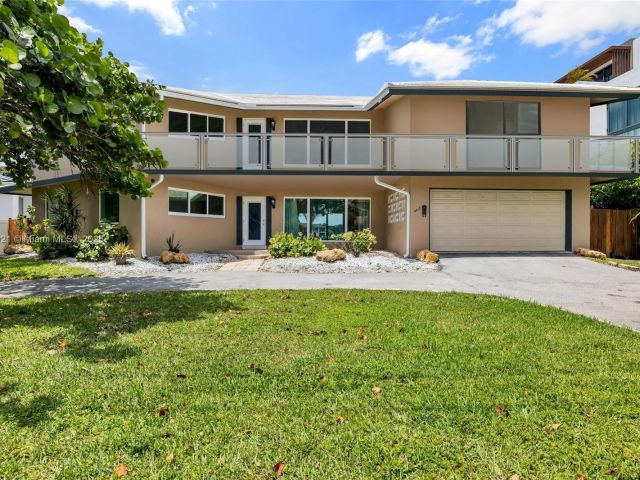 Home for sale at 2019 NE 31st Ave - photo 5954988