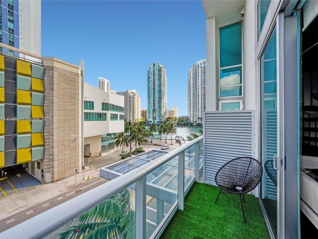 Apartment for sale  Unit #L-432 - photo 5858414