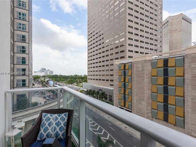 Apartment for sale  Unit #L-432 - photo 5858417