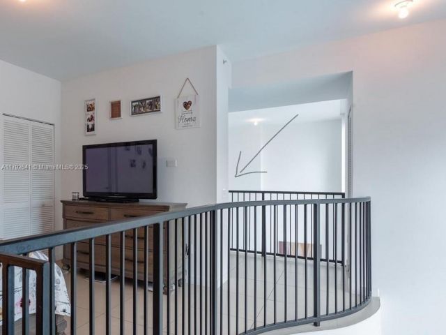 Apartment for sale  Unit #L-432 - photo 5858418