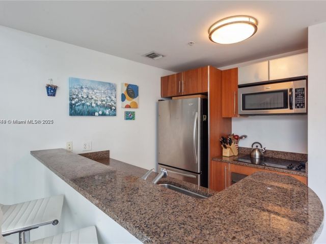 Apartment for sale  Unit #L-432 - photo 5858421