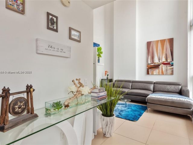 Apartment for sale  Unit #L-432 - photo 5858427