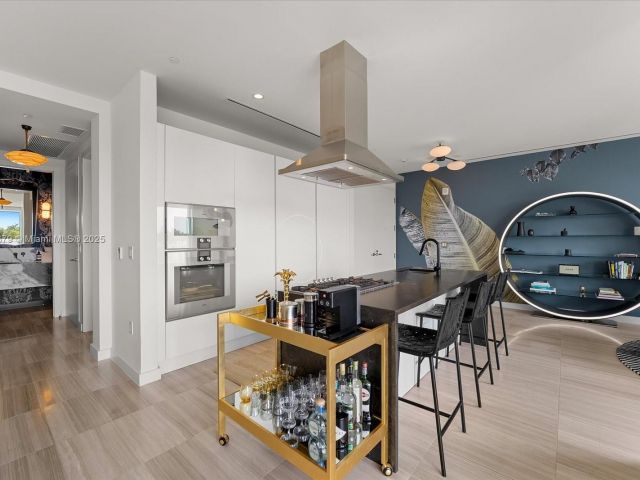 Apartment for sale  Unit #316 - photo 5925323