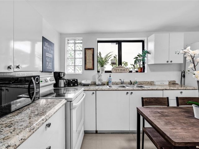 Home for rent at  - photo 5909657