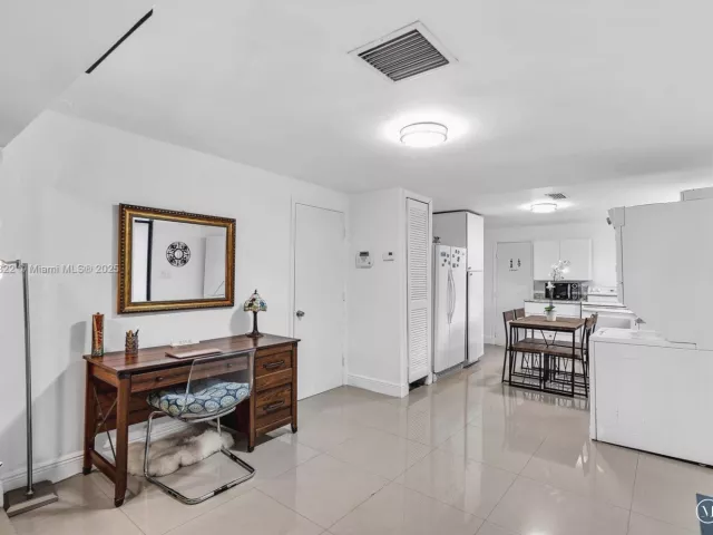 3-bedroom home for rent in Miami -  - MondialRealty