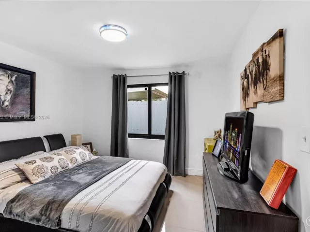 3-bedroom home for rent in Miami -  - MondialRealty