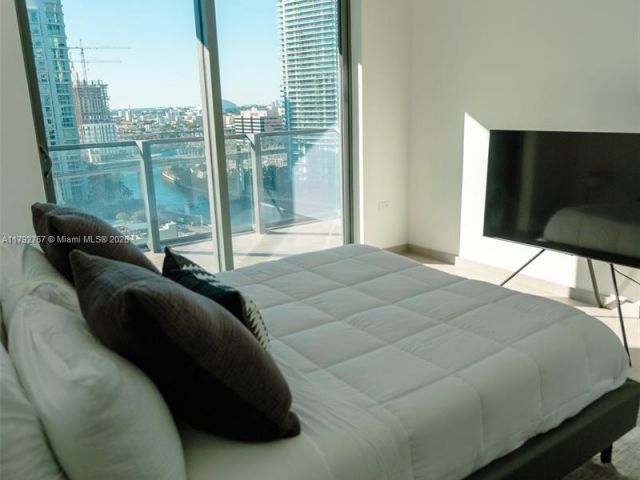 Apartment for sale  Unit #1204 - photo 5913165