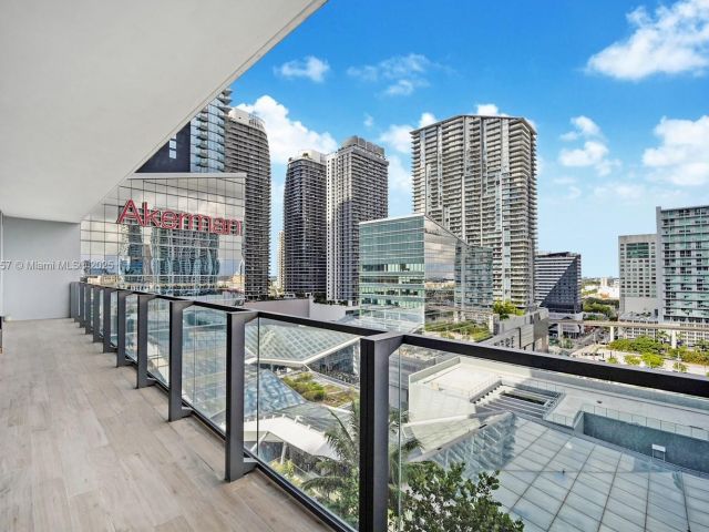 Apartment for sale  Unit #1204 - photo 5913174