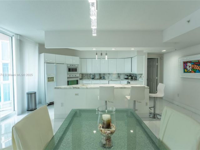 Apartment for sale  Unit #3109 - photo 5929227