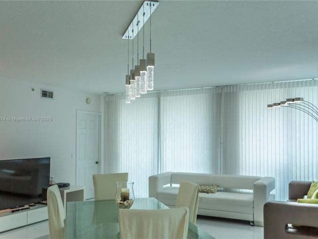 Apartment for sale  Unit #3109 - photo 5929237