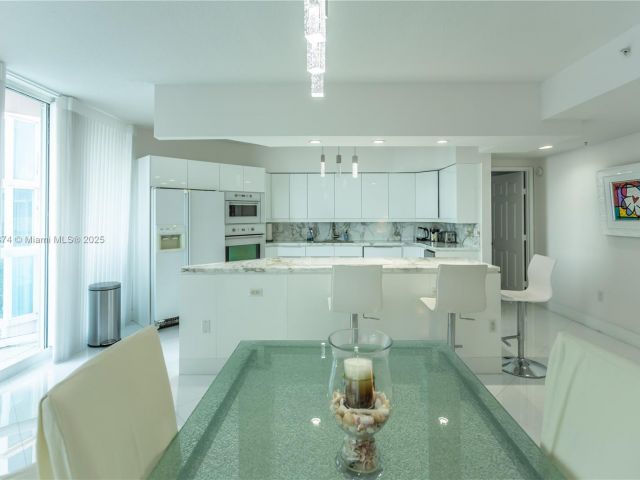 Apartment for sale  Unit #3109 - photo 5929238