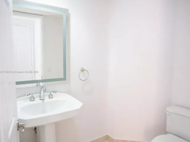 Apartment for sale  Unit #3109 - photo 5929235