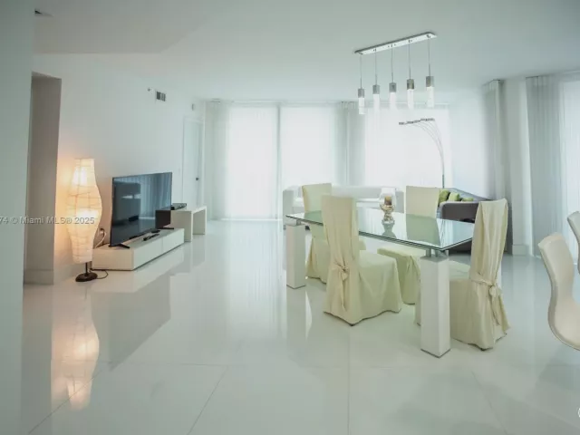 Apartment for sale  Unit #3109 - photo 5929236