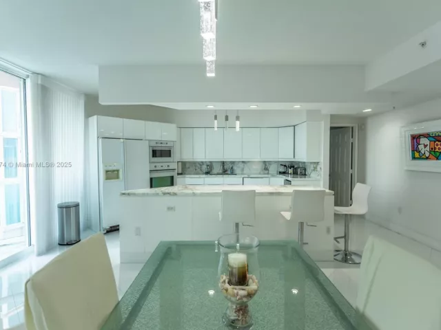 Apartment for sale  Unit #3109 - photo 5929226