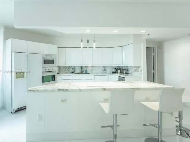 Apartment for sale  Unit #3109 - photo 5929229