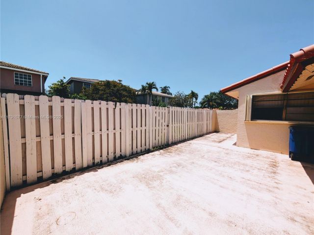 Home for sale at 11212 SW 58th Cir - photo 5910886