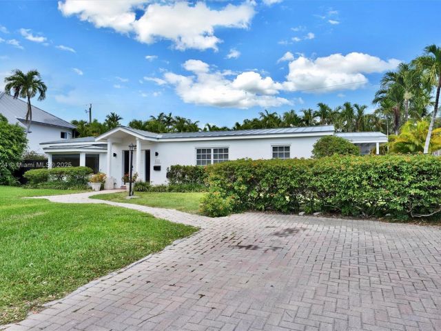 Home for sale at 255 Ridgewood Rd - photo 5964034