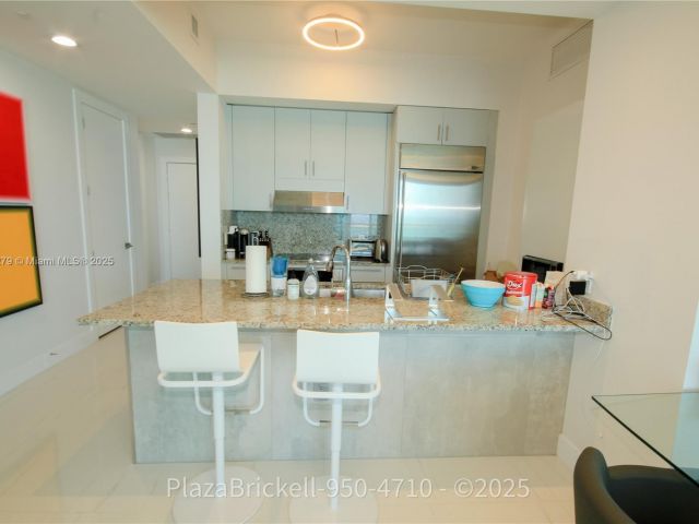 Apartment for sale  Unit #4710 - photo 5945165