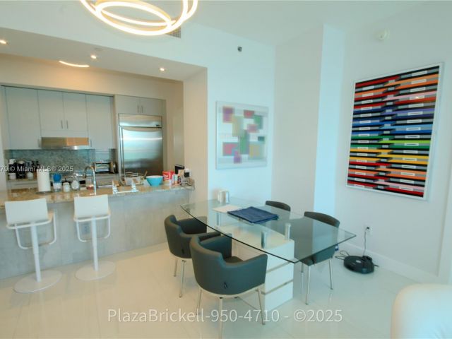 Apartment for sale  Unit #4710 - photo 5945169