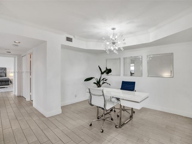 Apartment for sale  Unit #503 - photo 6002977