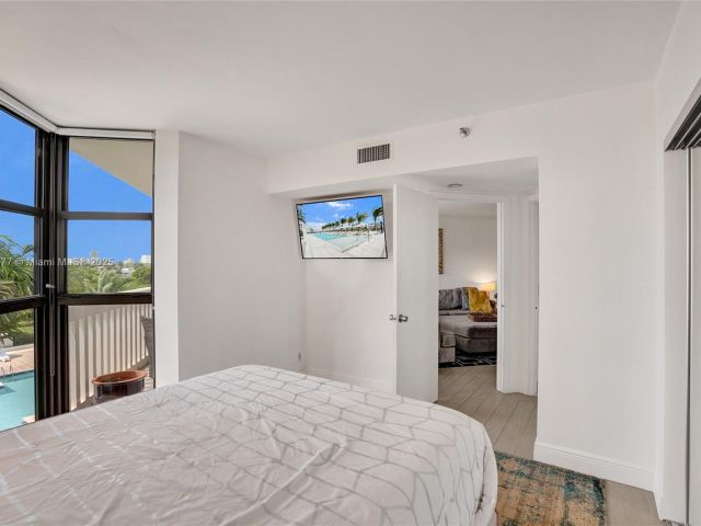 Apartment for sale  Unit #503 - photo 6002982