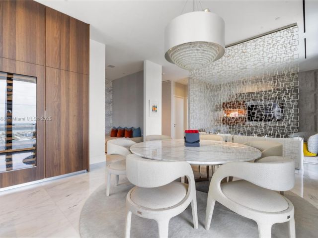 Apartment for sale  Unit #3002 - photo 5960583