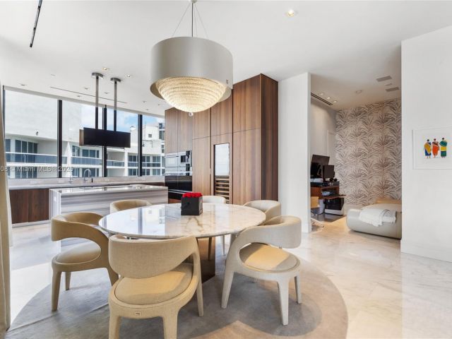 Apartment for sale  Unit #3002 - photo 5960584