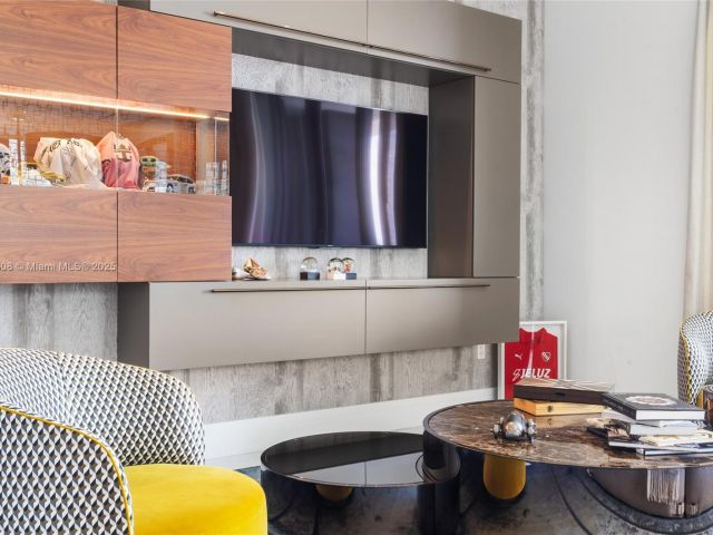 Apartment for sale  Unit #3002 - photo 5960589